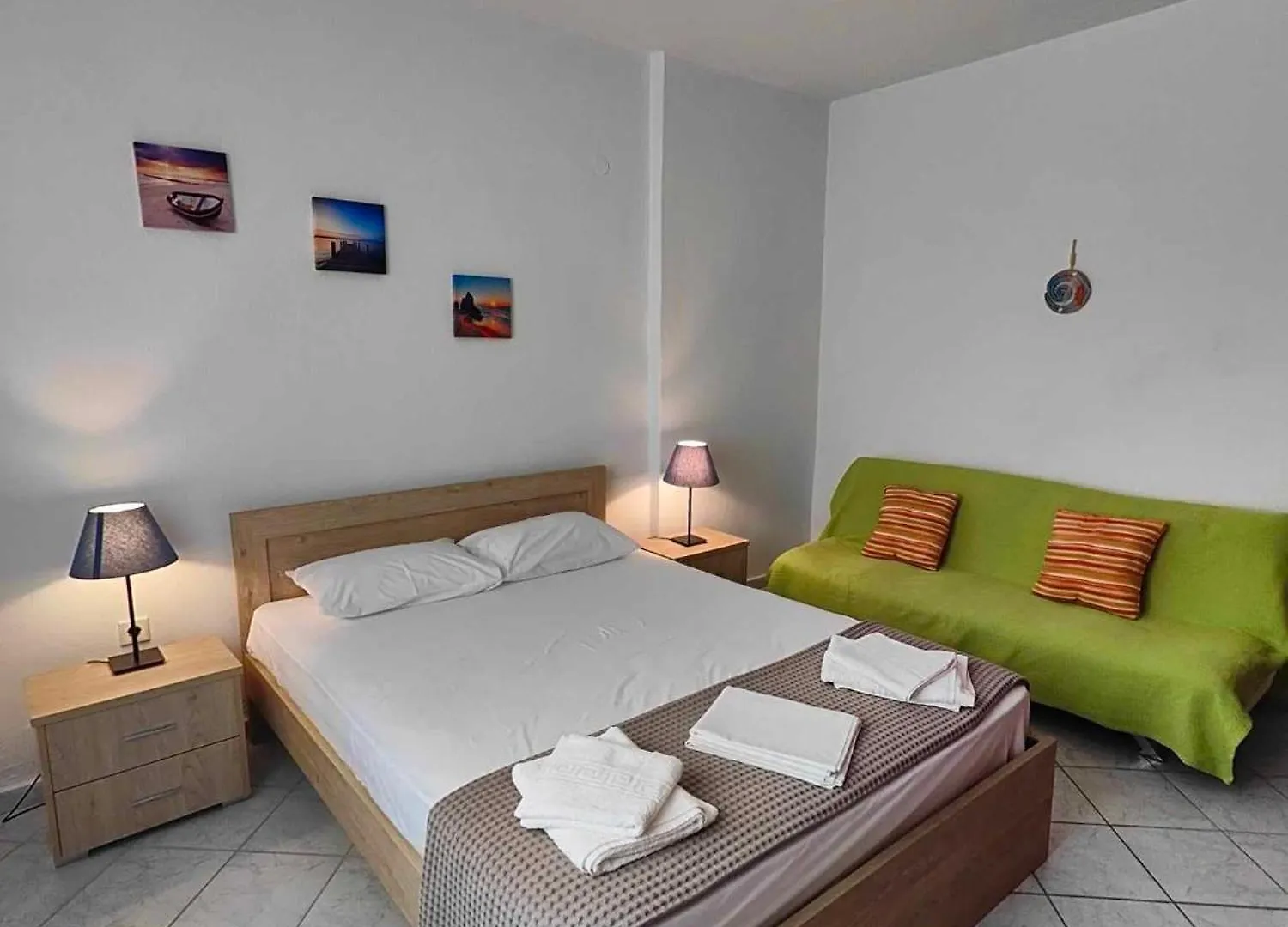 Roses Rt Apartments Skioni III 네아 스키오니