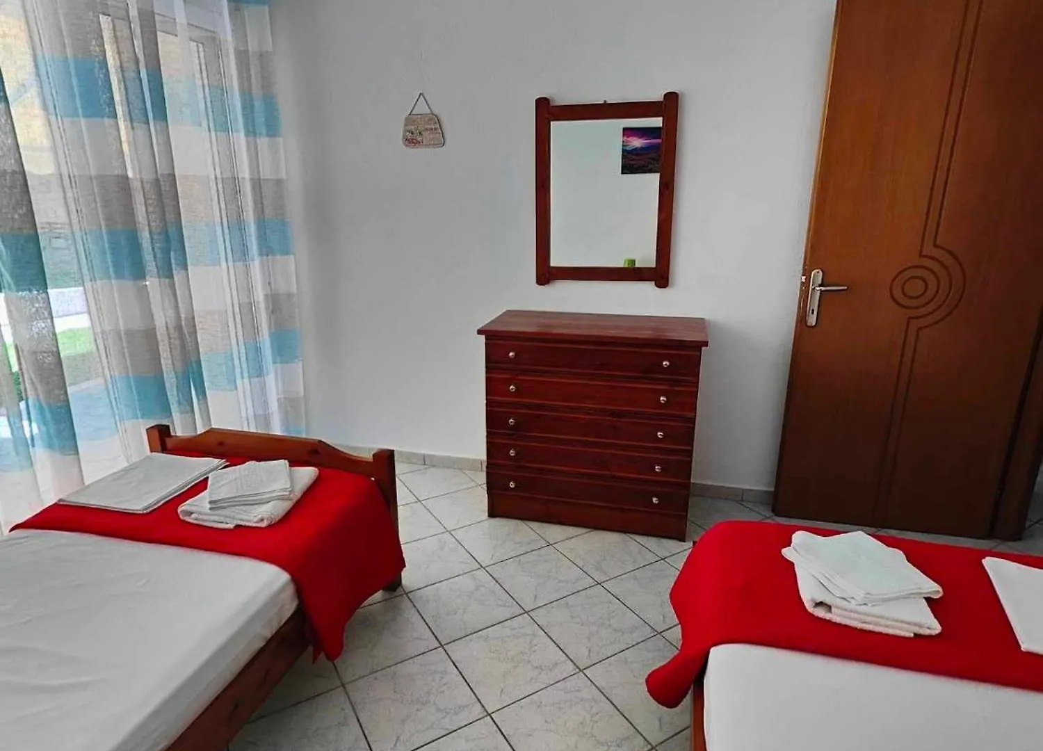 Roses Rt Apartments Skioni III Nea Skioni